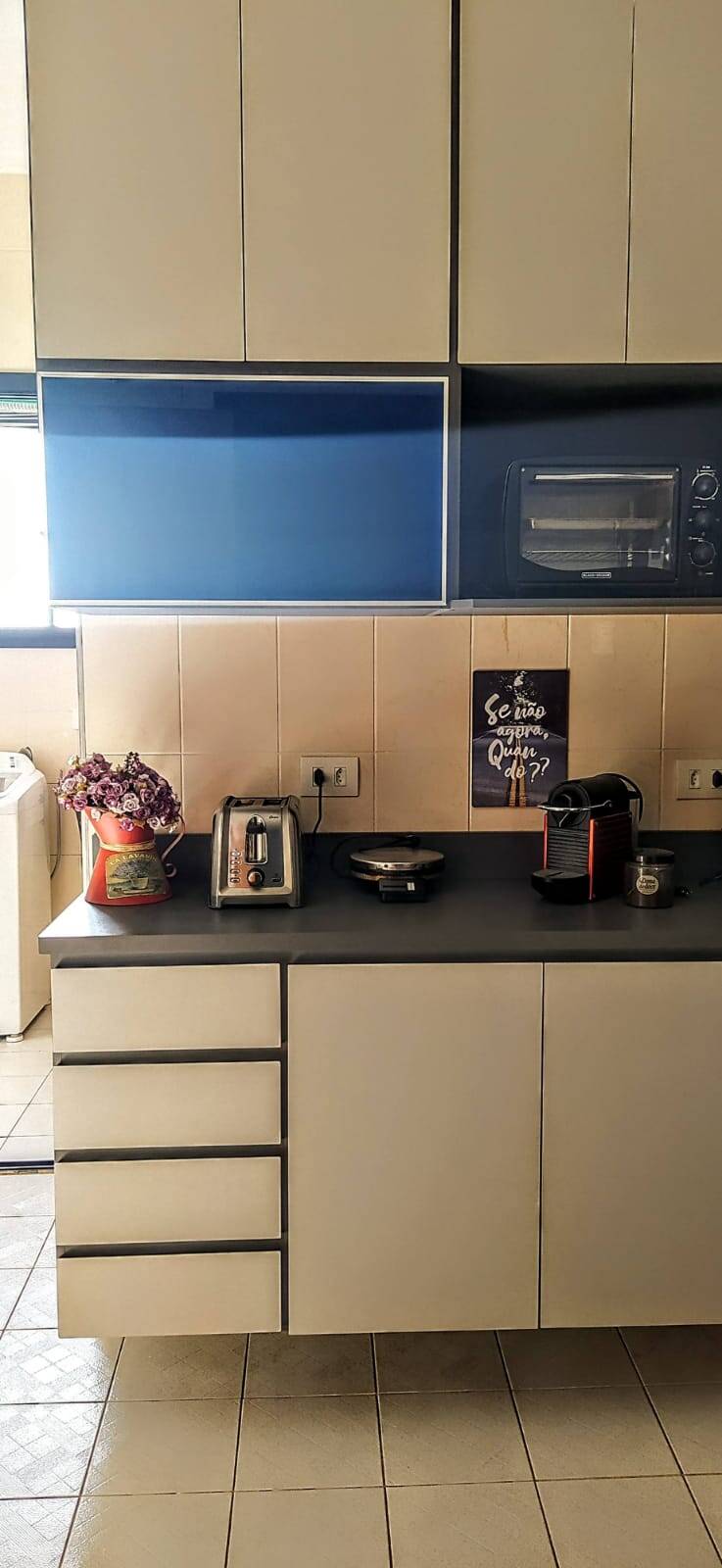 Apartamento à venda com 2 quartos, 74m² - Foto 2