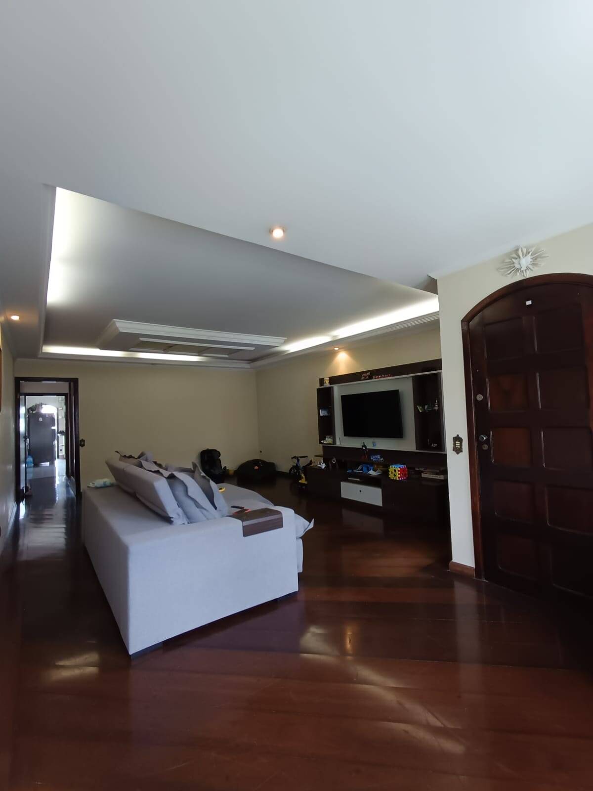 Casa à venda com 4 quartos, 230m² - Foto 4