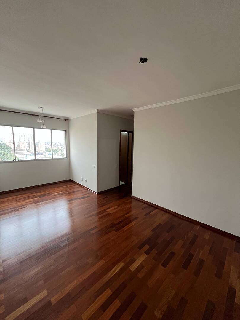 Apartamento à venda com 2 quartos, 60m² - Foto 2