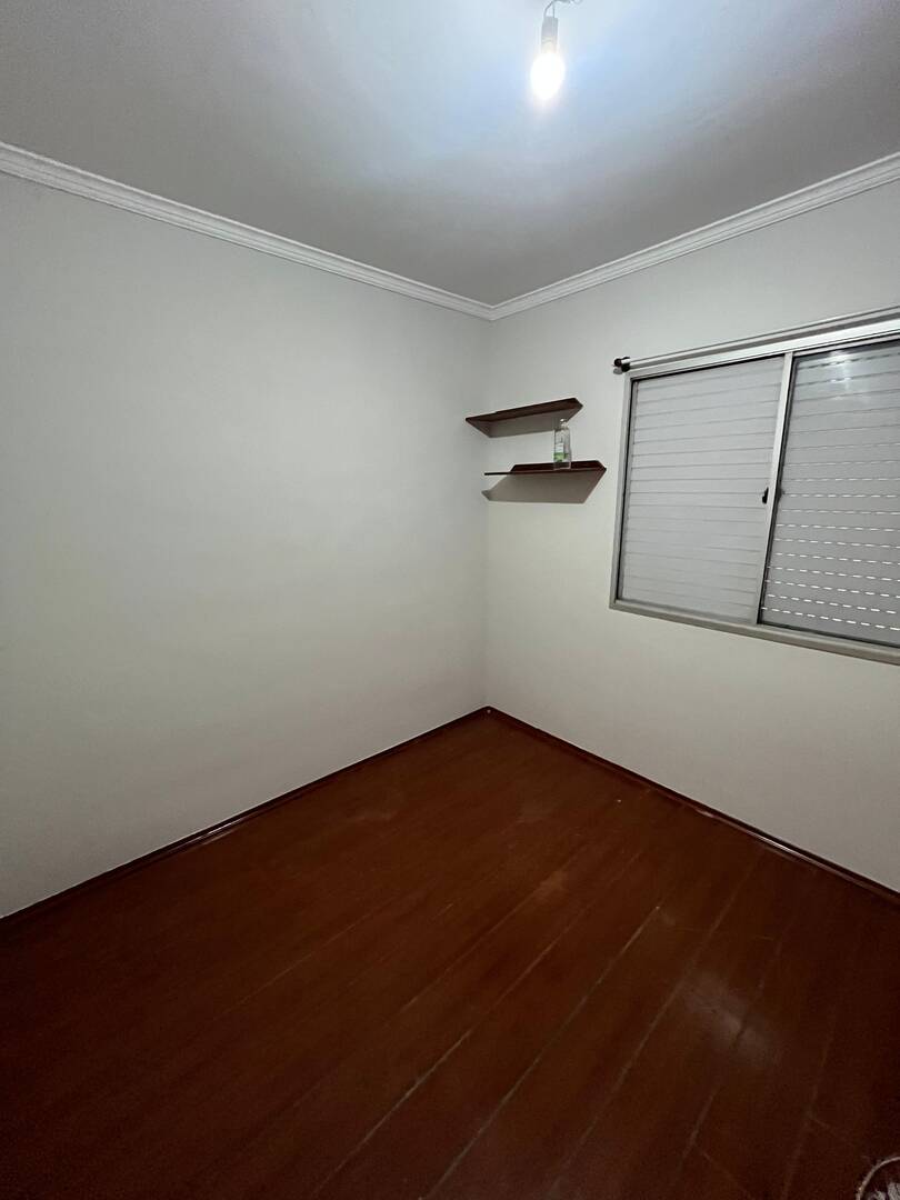 Apartamento à venda com 2 quartos, 60m² - Foto 12