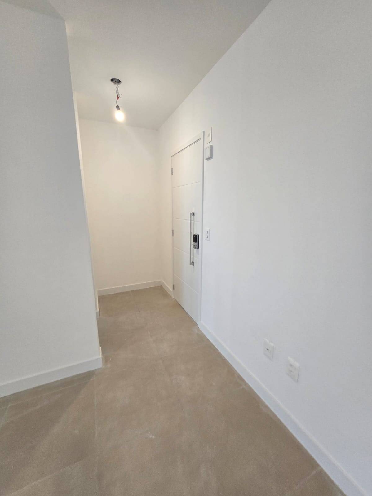 Apartamento à venda com 3 quartos, 95m² - Foto 9