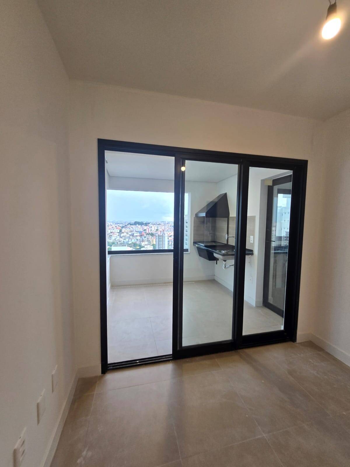 Apartamento à venda com 3 quartos, 95m² - Foto 5