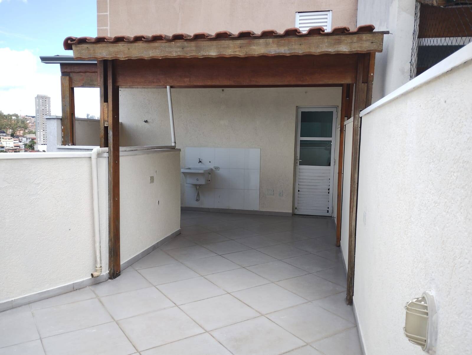 Apartamento à venda com 2 quartos, 73m² - Foto 1